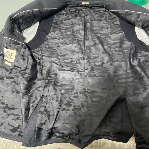 JOE Joseph Abboud Men's Slim Fit Charcoal Gray Suit Jacket 42 Short 100% Wool - Picture 9 of 11